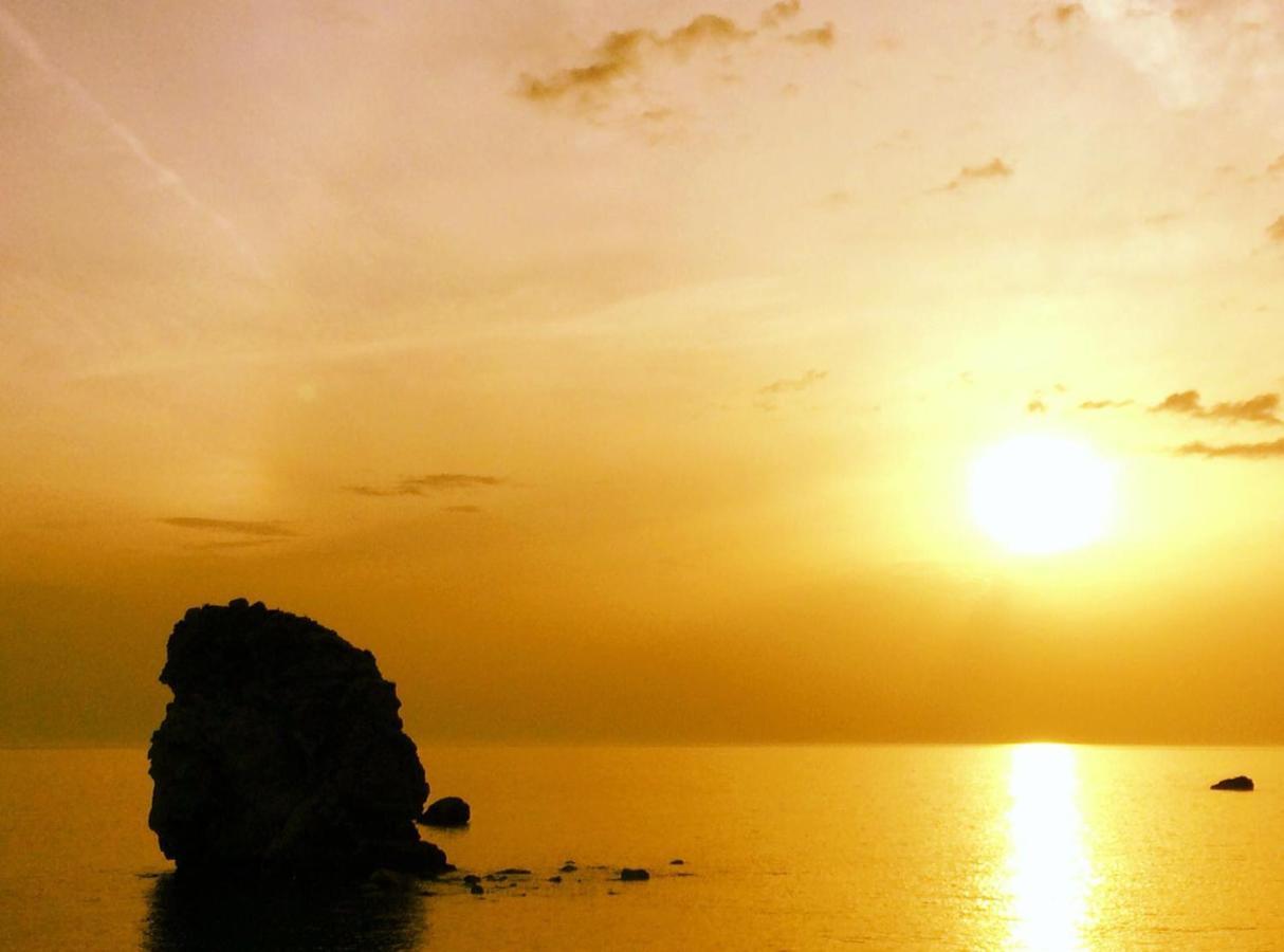 مبيت وإفطار أكوابيسا A Due Passi Dal Mare المظهر الخارجي الصورة